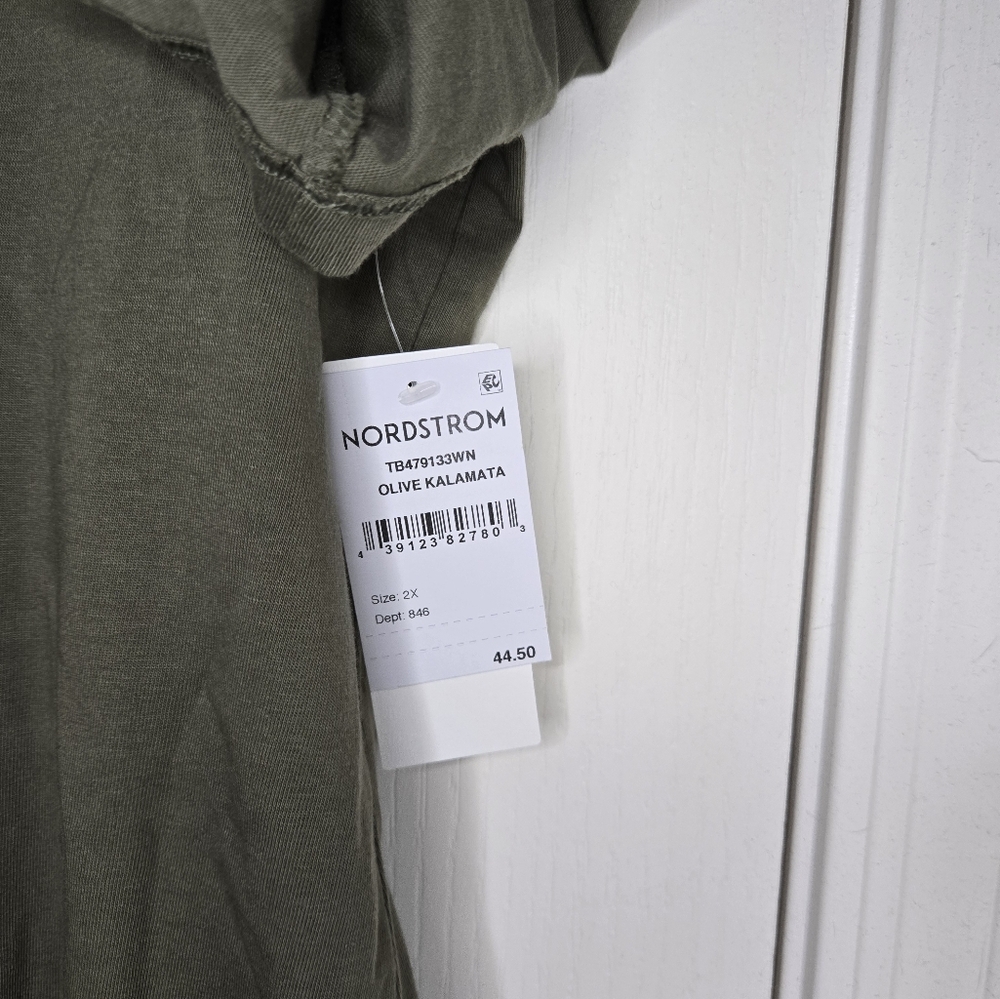 Olive Green oversized T shirt dress - Picture 4 of 4
